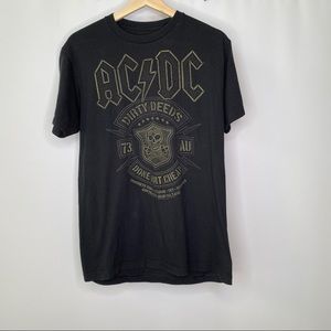 AC/DC men’s graphic T-shirt